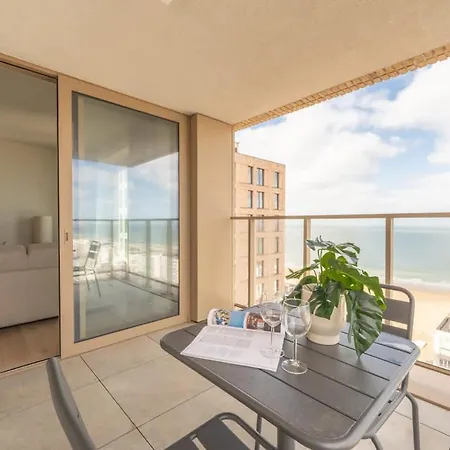 Seaside With Breathtaking Views شقة